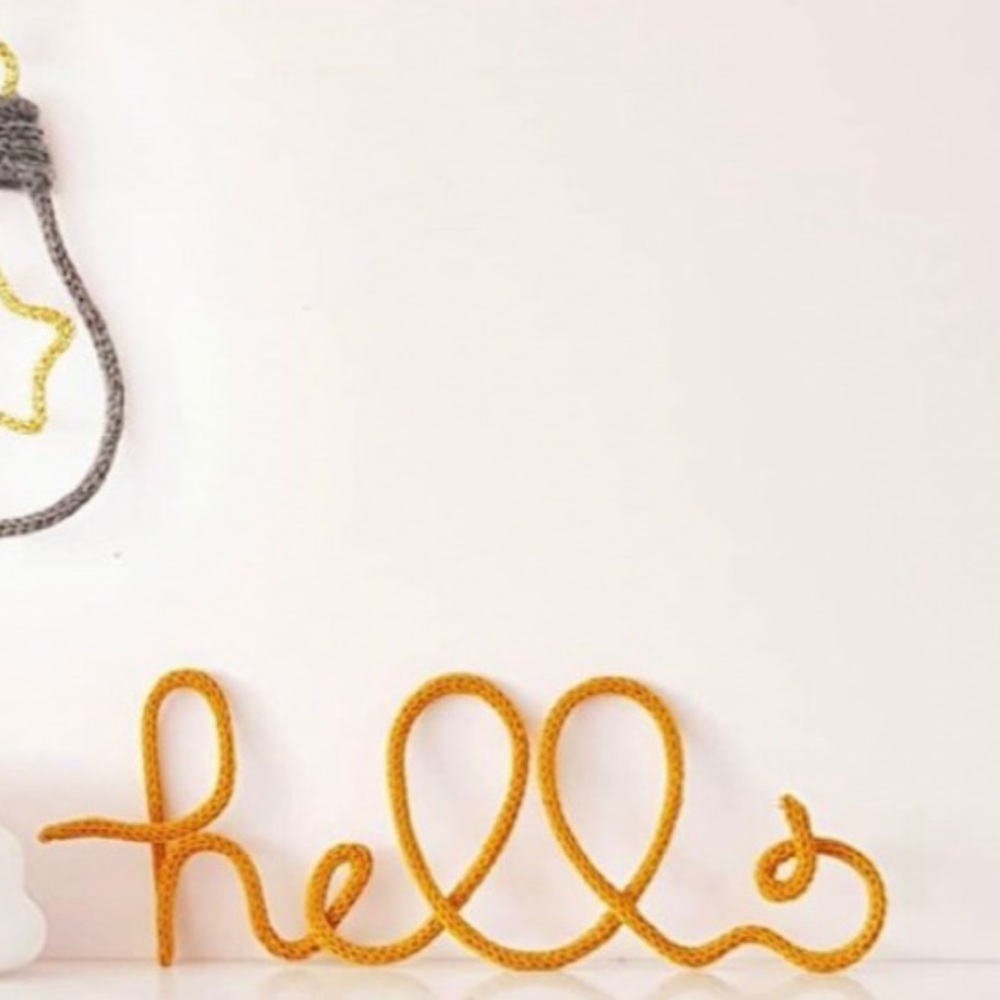 Knitted wire Hello sign